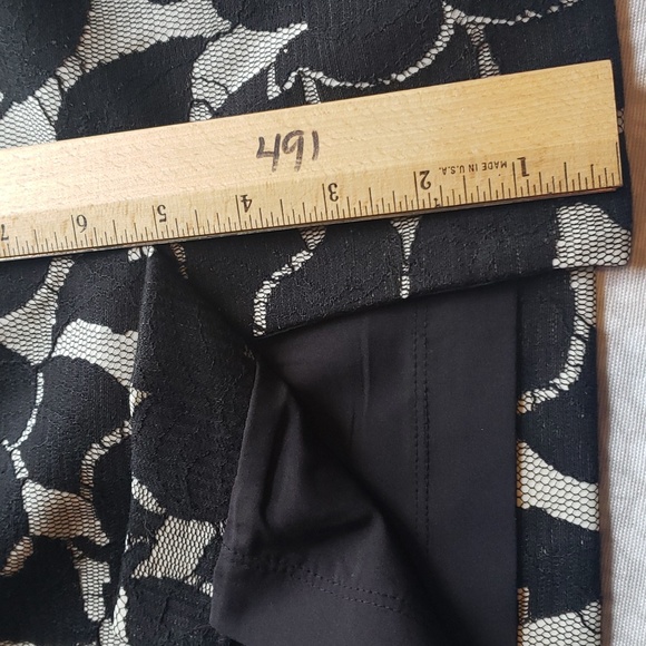 Ann Taylor Black & Cream Floral Lace Midi Skirt Size 8P - Picture 7 of 12